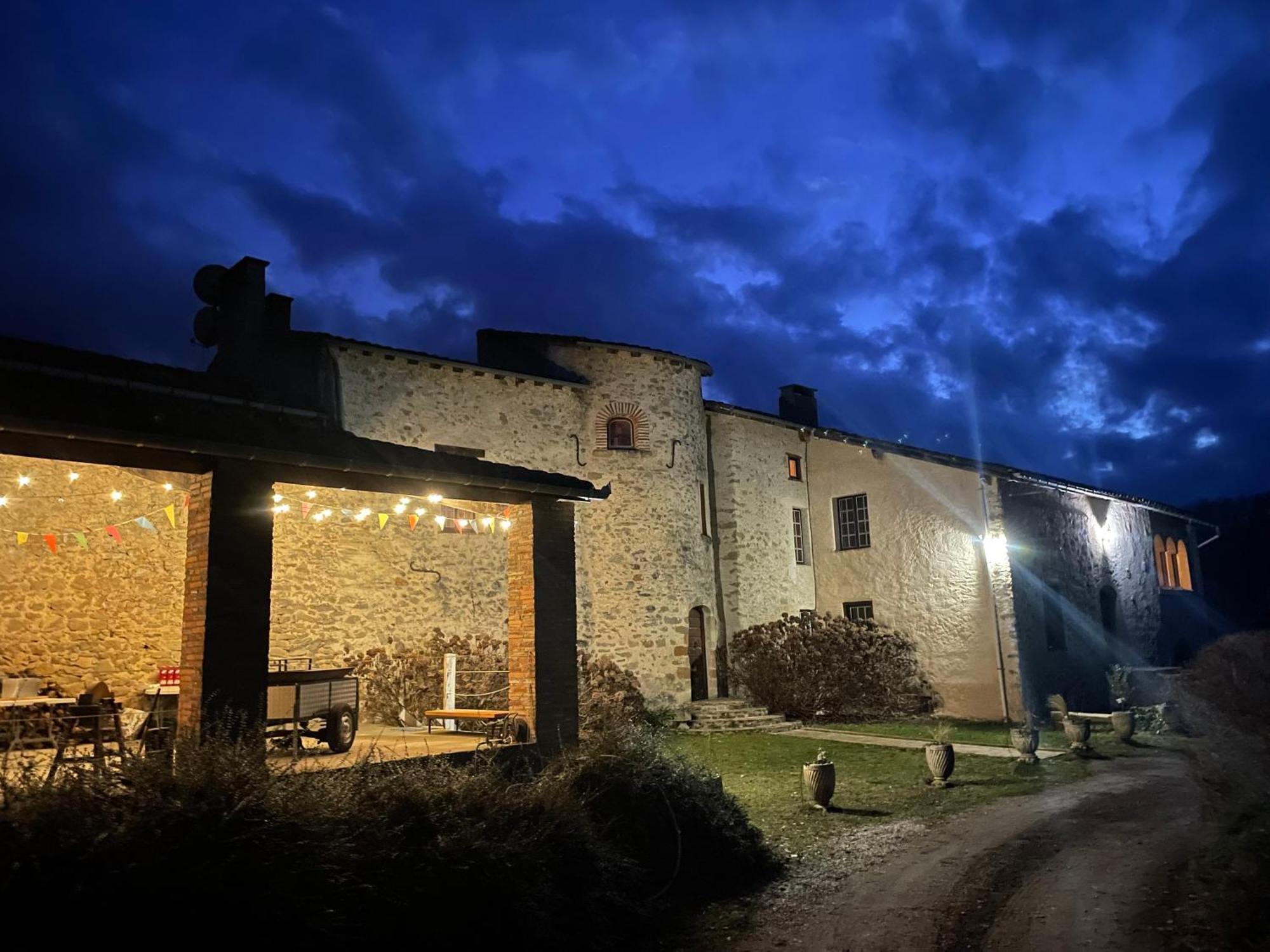 Domaine La Tour Bed & Breakfast Loubens  Exterior photo